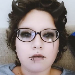 Meet your Posher, Adare